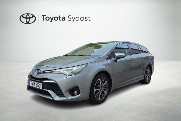 Toyota Avensis Acitve Plus Kombi 2.0D-4D , Backkamera, Dr... - 2015