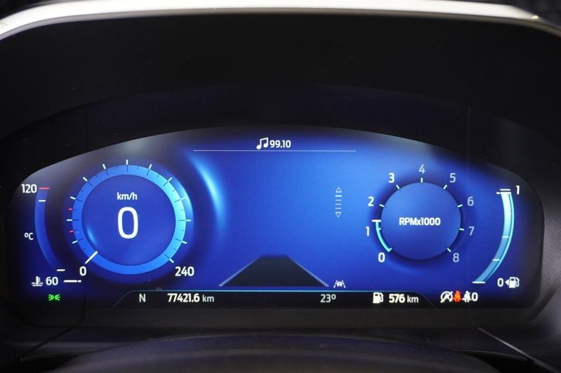 Ford Kuga bild 8