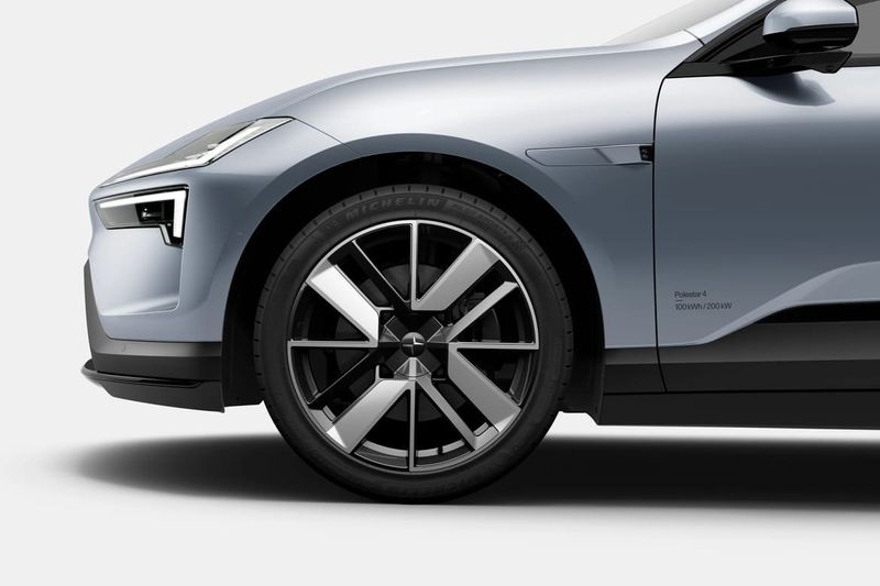 Polestar 4 bild 7