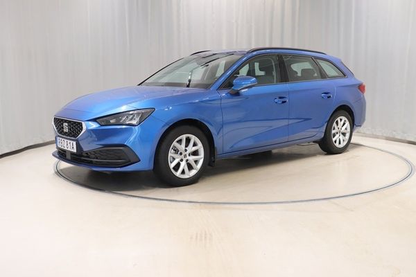 Seat Leon Sportstourer 1.5 eTSI 115hk Aut Drag Värmare Carplay - 2025