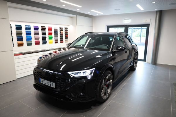 Audi SQ8 e-tron SQ8 e-tron quattro / 503 HK - 2024