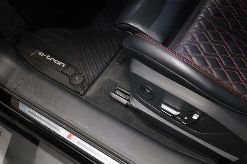 Audi SQ8 e-tron bild 23