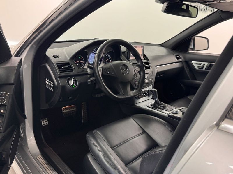 Mercedes C63 AMG bild 3