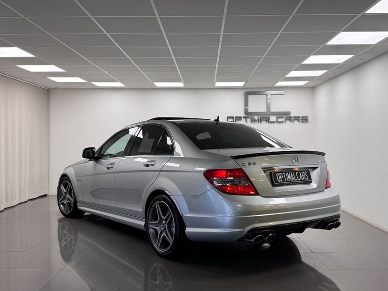 Mercedes C63 AMG bild 17