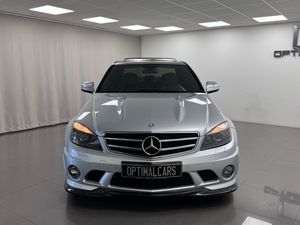 Mercedes C63 AMG bild 7