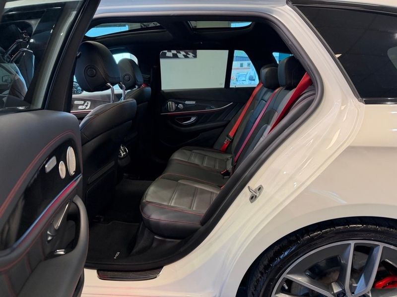 Mercedes E53 AMG bild 32