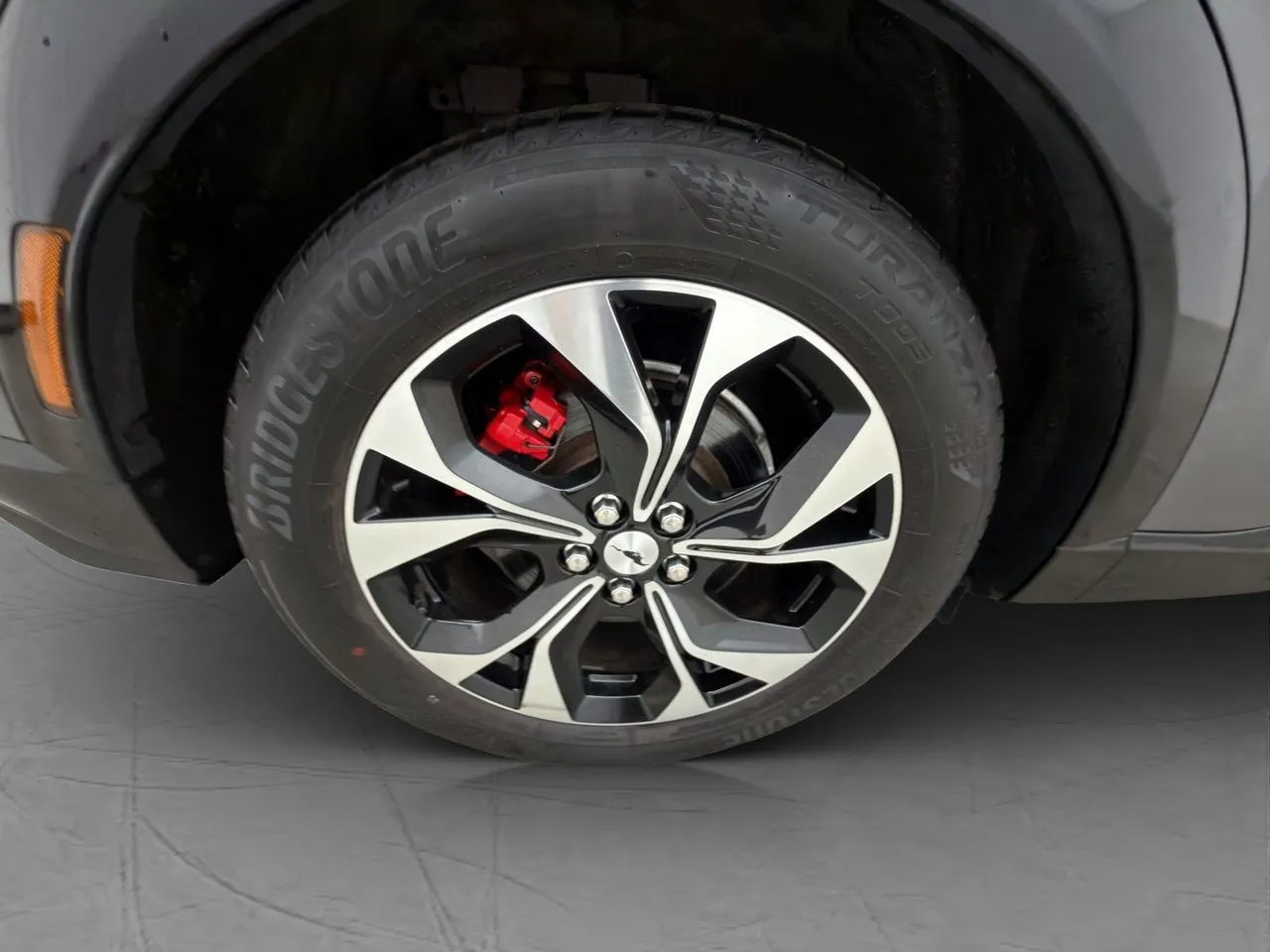 Vehicle image 36
