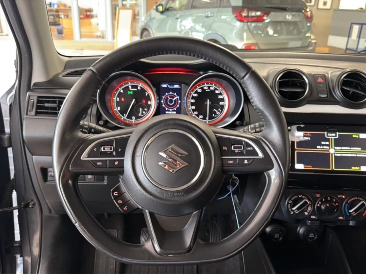 Vehicle image 11