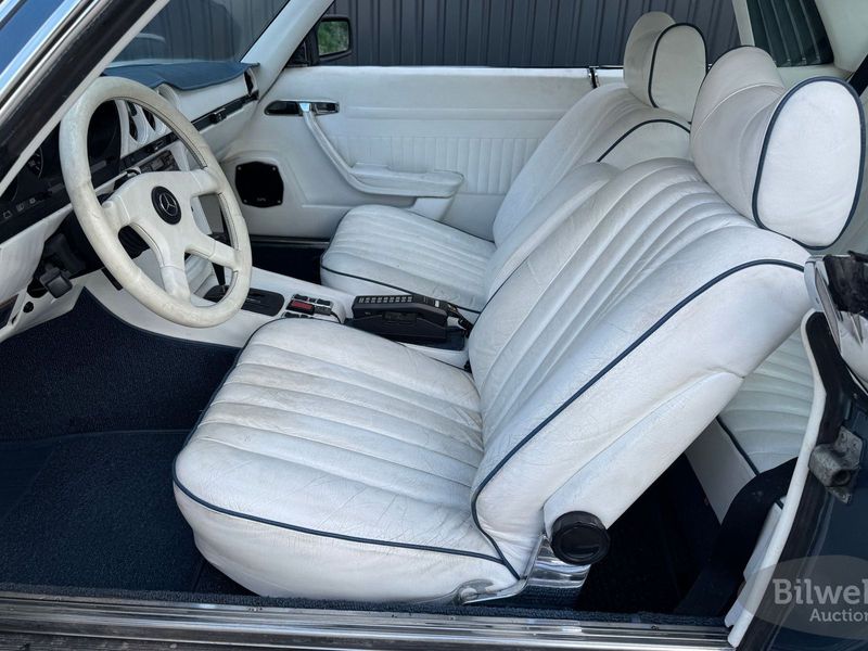 Mercedes SLC450 bild 23