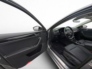 Skoda Superb bild 16