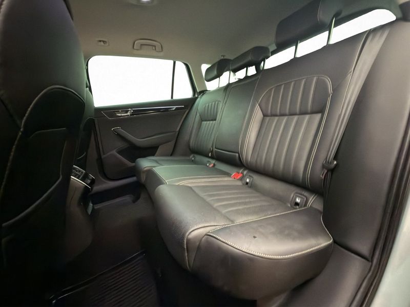 Skoda Superb bild 18