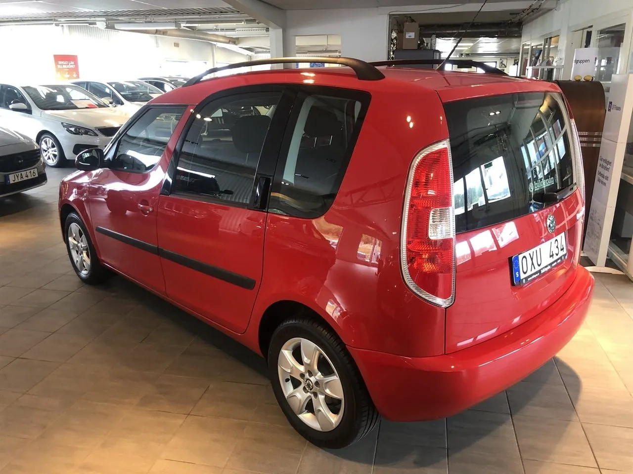 Vehicle image 1