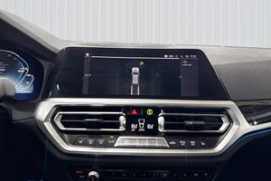 BMW 330 bild 15