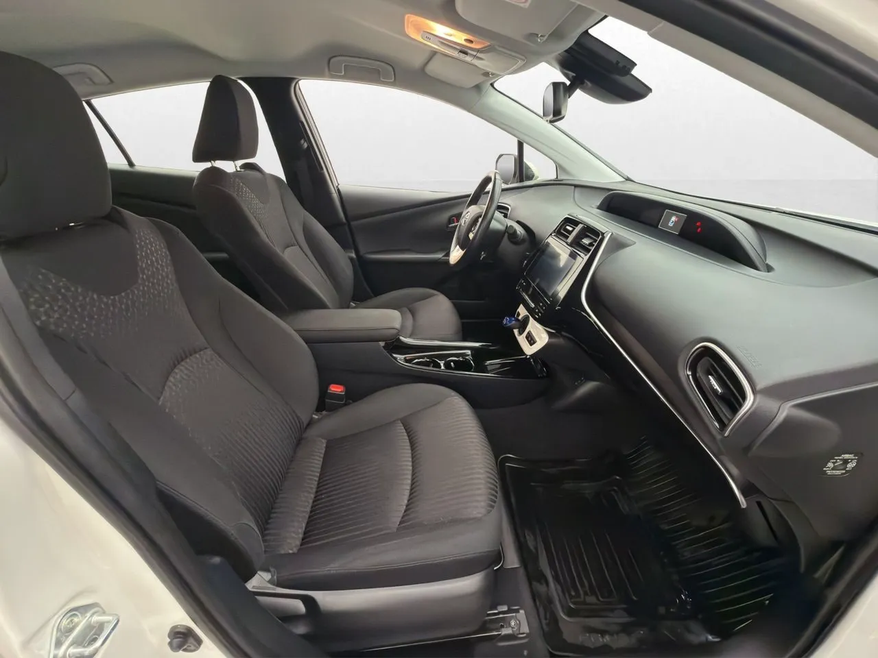 Vehicle image 22