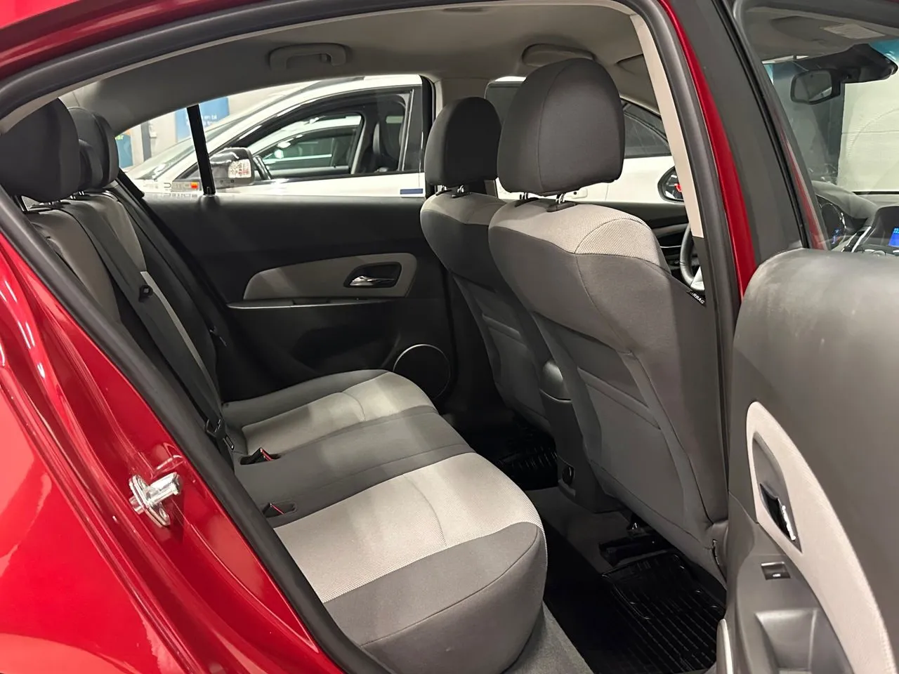 Vehicle image 20