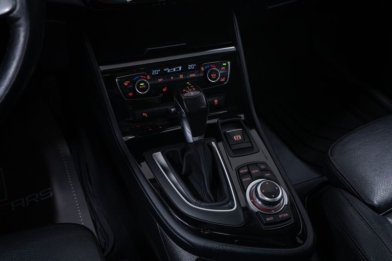 BMW 218 bild 16