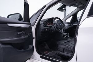 BMW 218 bild 7