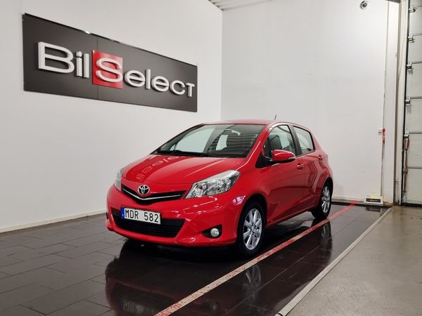 Toyota Yaris 5-dörrar 1.33 Dual VVT-i Active 6-Vaxl 2 Ägare 5884 MIL - 2011