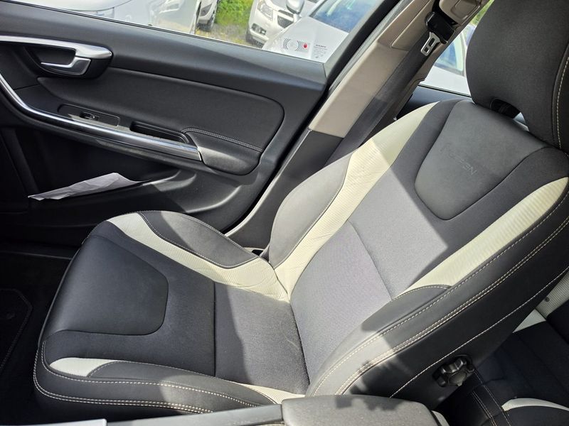 Volvo S60 bild 27