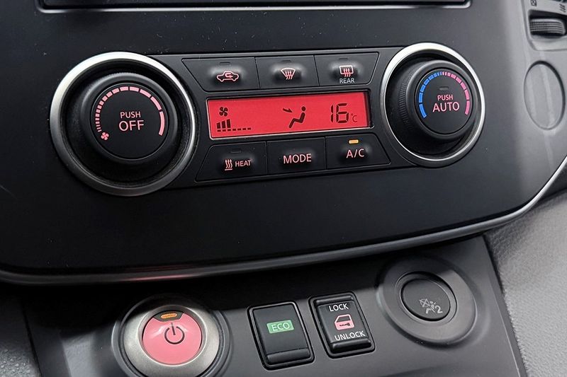 Nissan e-NV200 bild 23