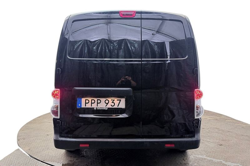 Nissan e-NV200 bild 8