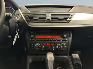 BMW X1 bild 11