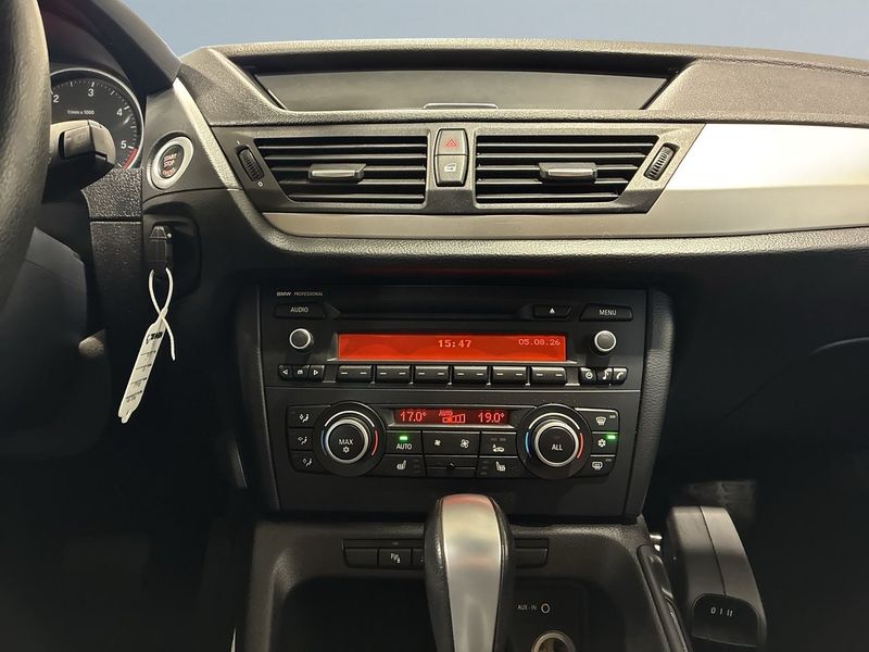 BMW X1 bild 11