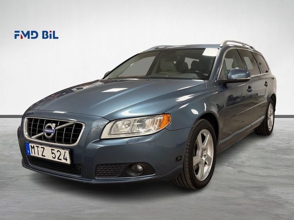 Volvo V70 T4F 180HK SUMMUM DRAGKROK P-SENSORER SKINN M-VÄRMARE - 2013