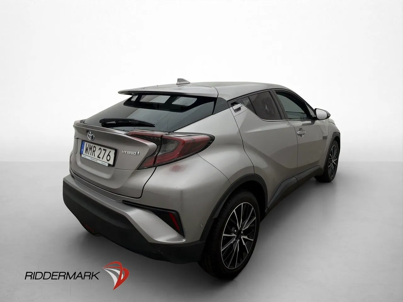 Vehicle image 7