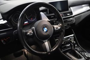 BMW 220 bild 8