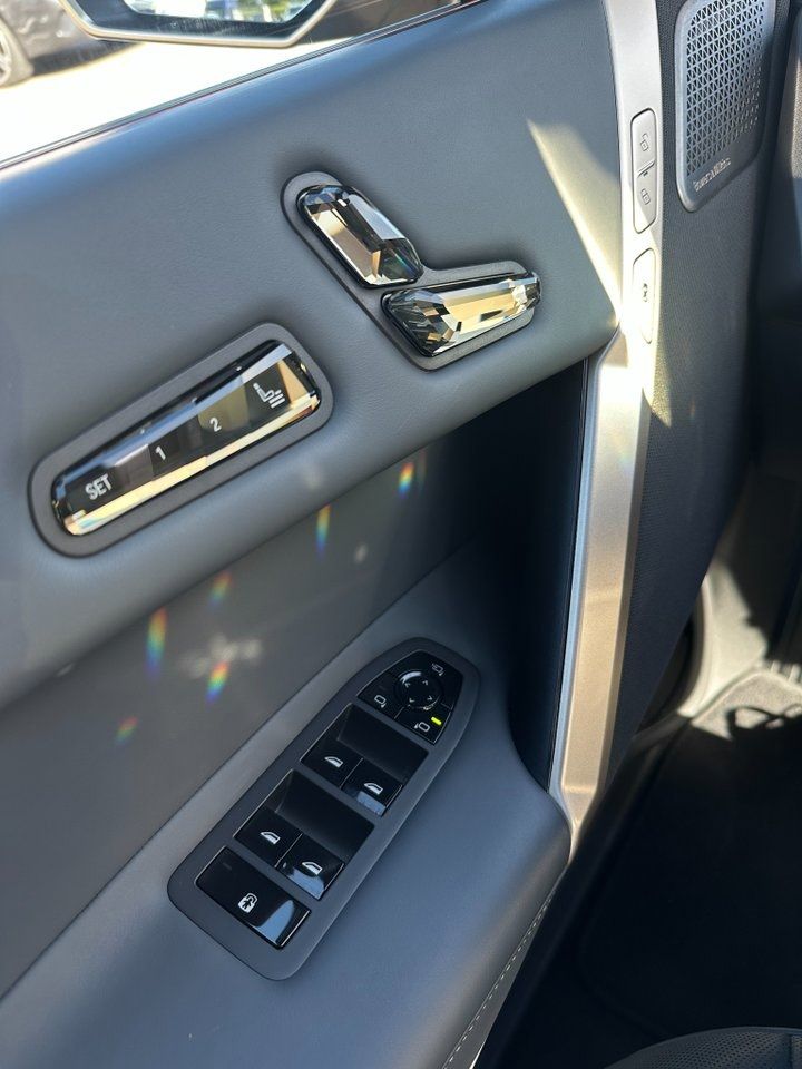 BMW iX bild 10