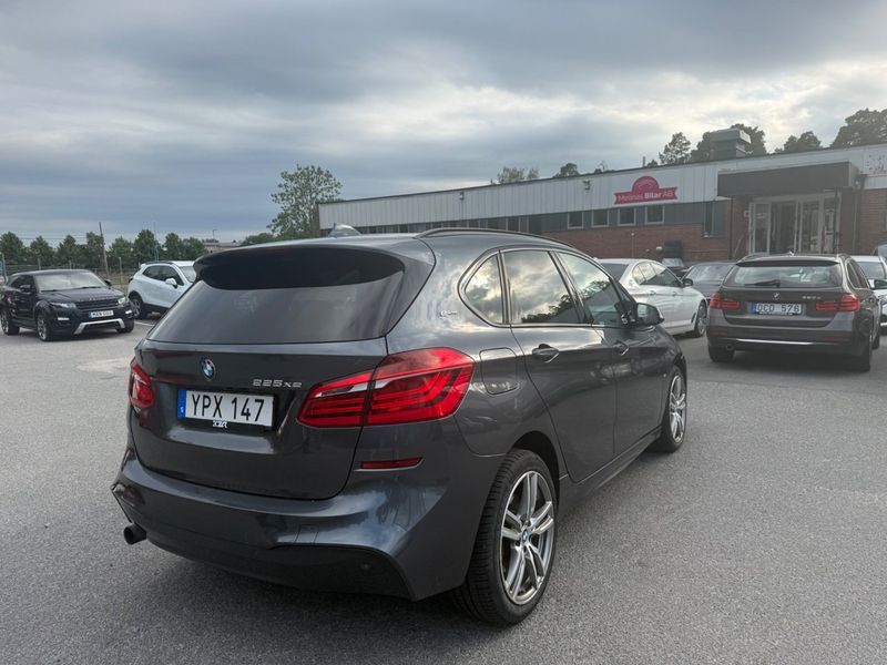 BMW 225 bild 5