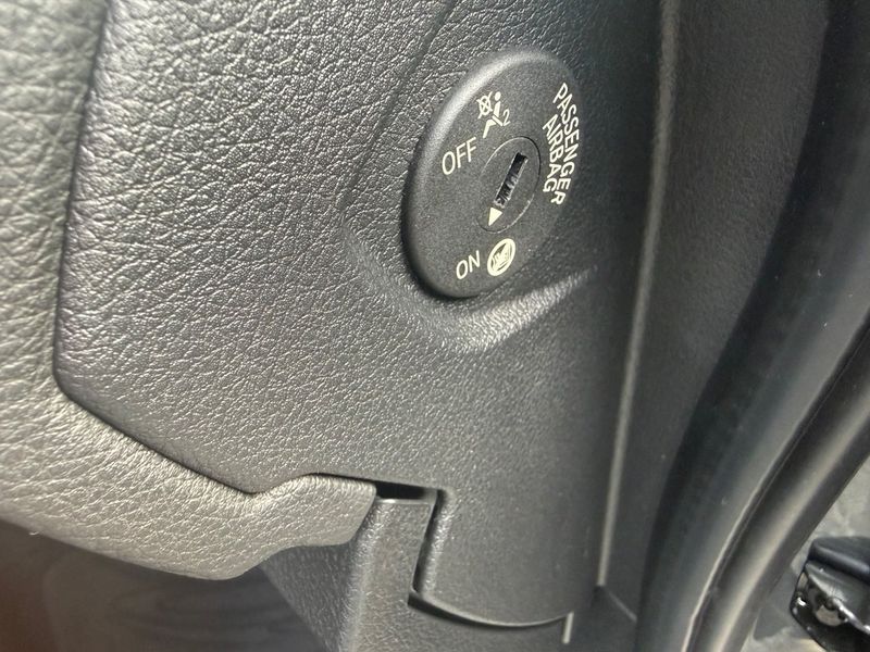 BMW 225 bild 18