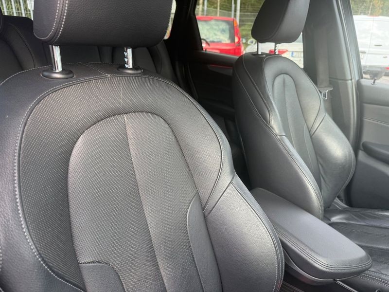 BMW 225 bild 11