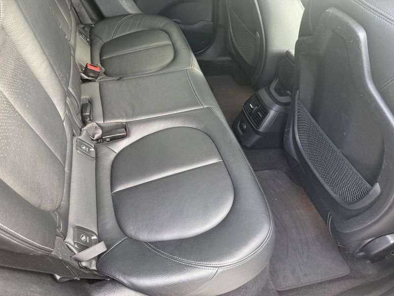 BMW 225 bild 16