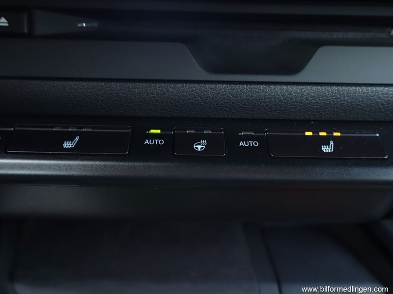 Lexus UX bild 18