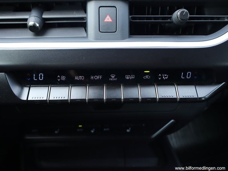 Lexus UX bild 19