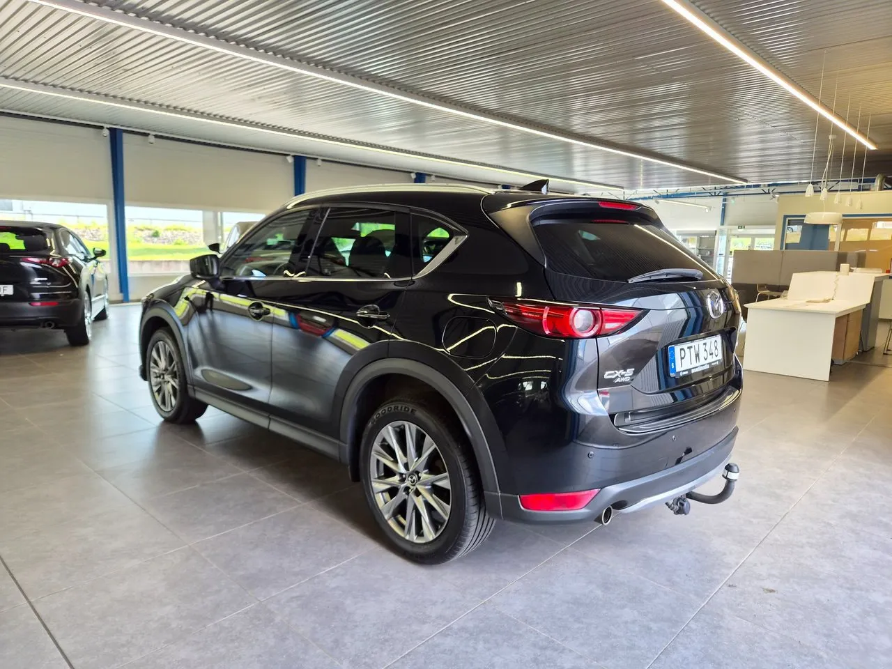 Vehicle image 2