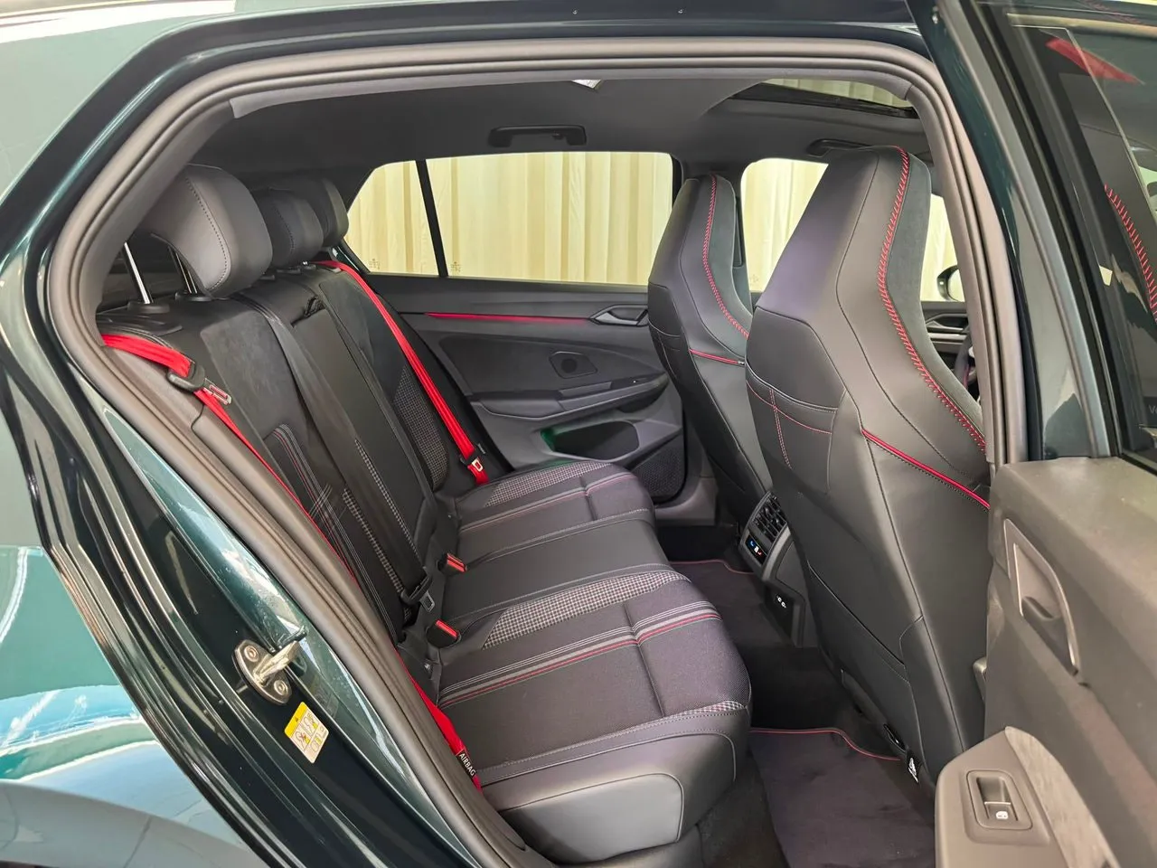 Vehicle image 35
