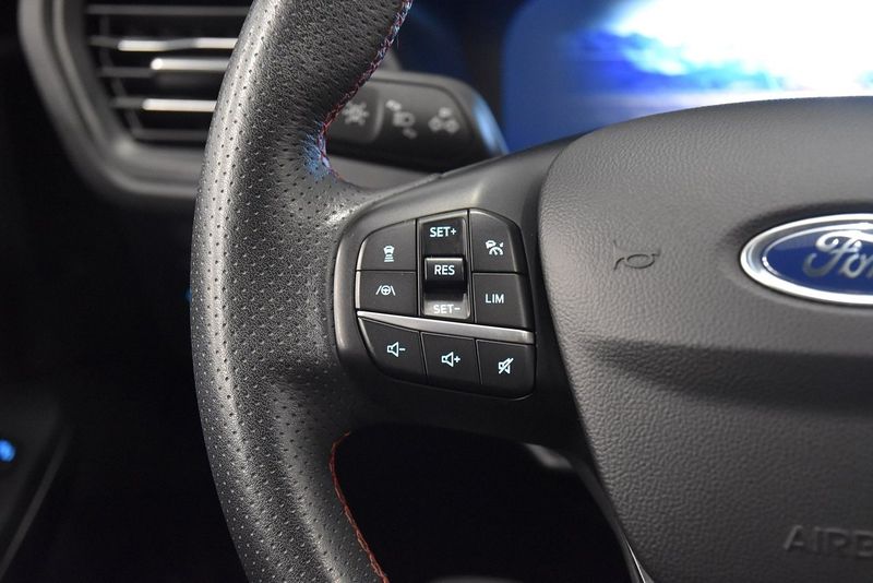 Ford Kuga bild 10