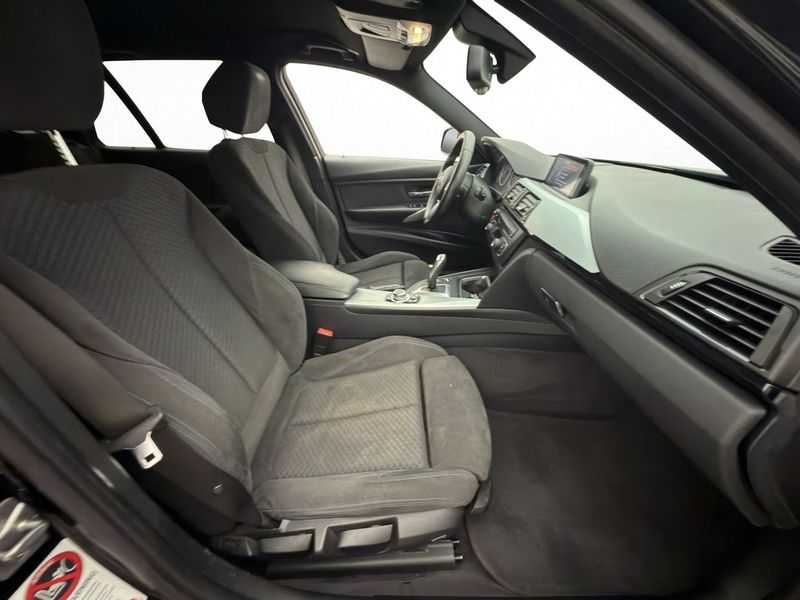 BMW 330 bild 15