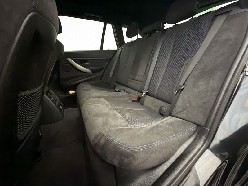 BMW 330 bild 17