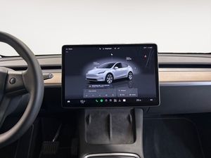 Tesla Model Y bild 16