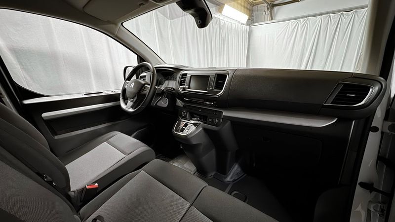 Citroen e-Jumpy bild 24