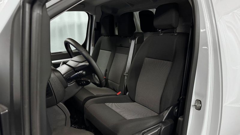 Citroen e-Jumpy bild 17