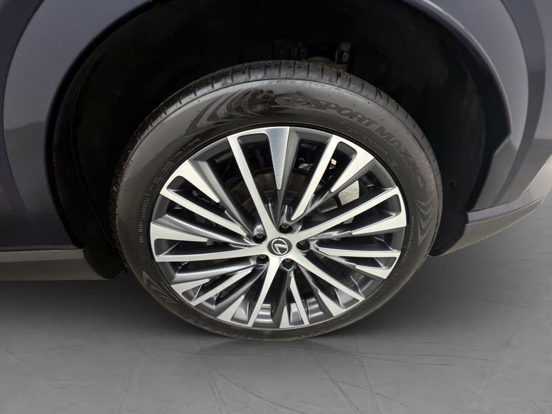 Lexus RX bild 35