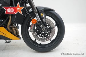 Triumph Street Triple bild 17