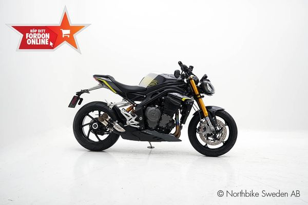 Triumph Speed Triple 1200RS * PRISSÄNKT Hemleverans* - 2025