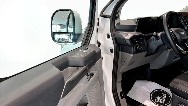 Ford Tourneo Custom bild 11