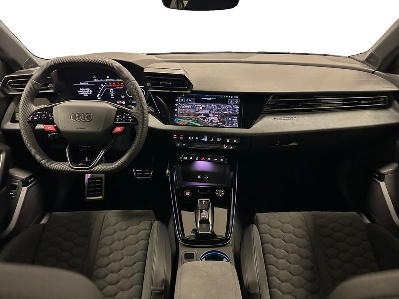 Audi RS3 bild 10